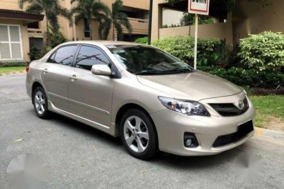 2012 Toyota Corolla Altis 2.0V AT matic