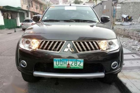 Rush Sale!! 2013 Mitsubishi Montero Sport Glx Manual Diesel. Fortuner