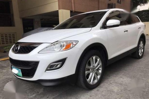 2011 Mazda CX9 4x4 Top of the Line Casa Maintained