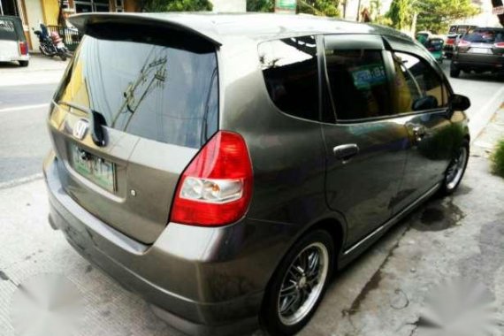 Honda Fit jazz 2006 model