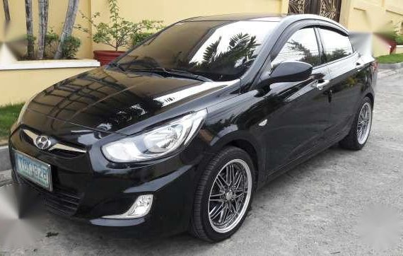 Hyundai Accent 2012