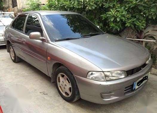 Mitsubishi LanCer Gl Pizza Pie