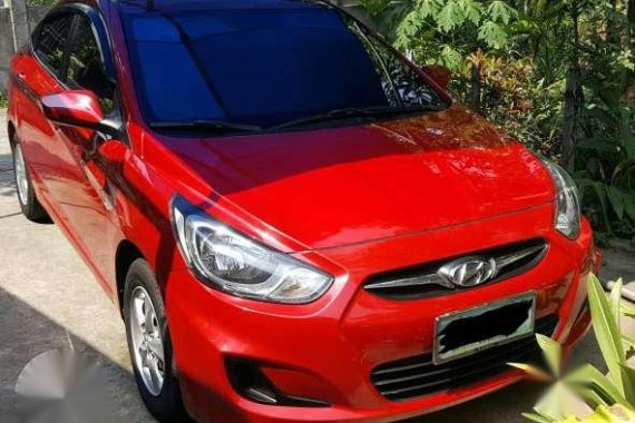 Hyundai accent 2012 automatic LCD with back camera