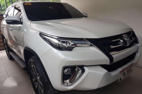 2016 toyota fortuner V 4x2 pearl white automatic diesel