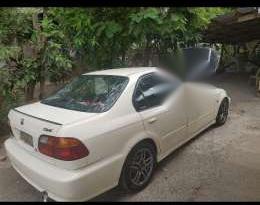 Honda lxi 2000 model