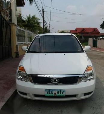 2013 Kia Carnival SWB MT