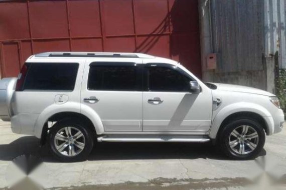 2011 ford Everest 2011 toyota fortuner g