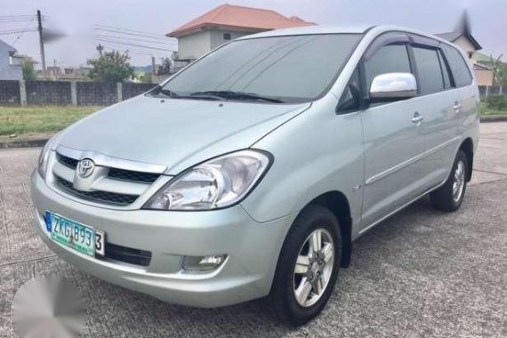 Well maintained Toyota Innova G AT Diesel 2007 Model for sale