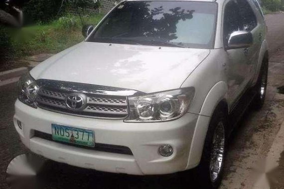 Toyota Fortuner G 2010 Diesel AT