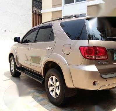 2007 toyota fortuner G