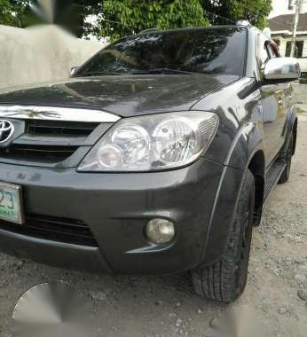 Toyota fortuner G