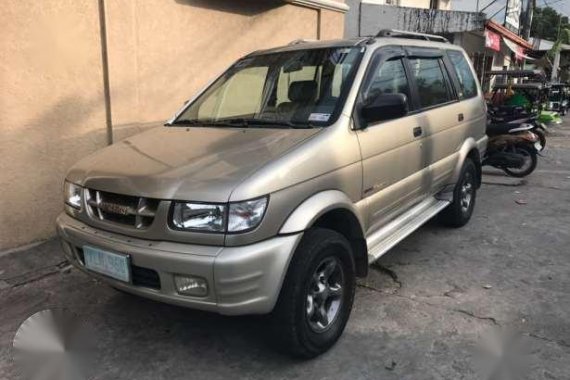 isuzu crosswind XUVi (manual)