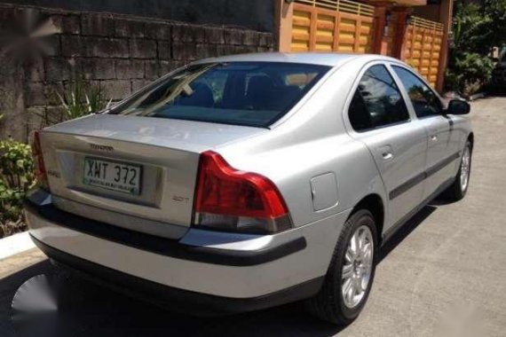 2004 VOLVO S60 2.0T