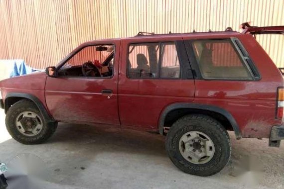 4x4 Nissan Pathfinder v-6 limited swap any type of van