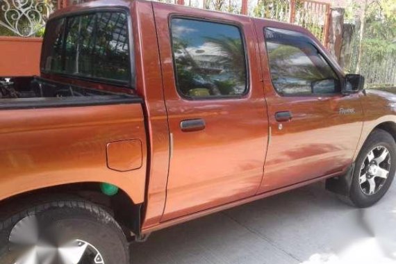 Nissan Frontier elite Pick up