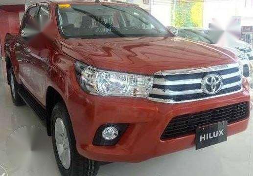 2017 Toyota Hilux 4x4 Diesel Automatic(Assume Balance)