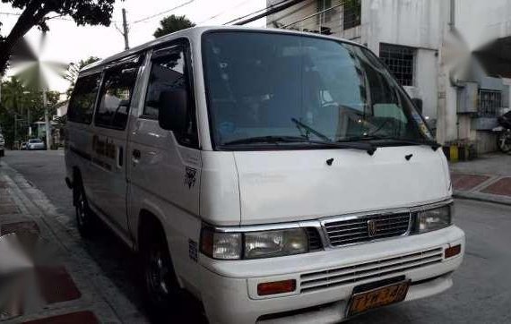 Nissan UV Express unit with line