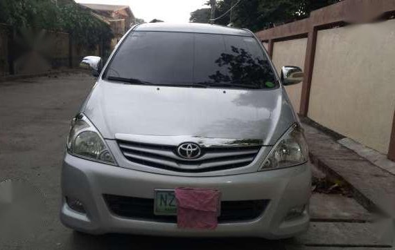 Well-maintained Toyota Innova E 2009 MT for sale