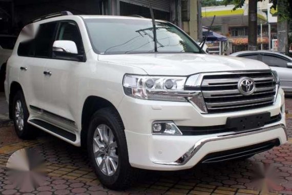 2017 Toyota Land Cruiser GXR Dubai Version