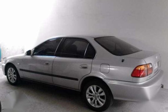 For sale honda civic vti 2000 model