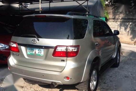 2011 Toyota Fortuner V 4x4 diesel automatic