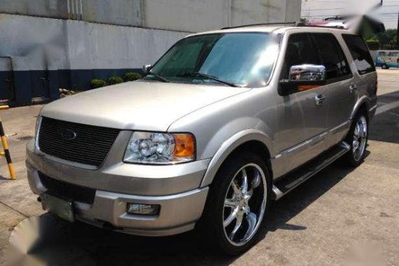 Ford Expedition XLT TRITON 4.6L 4X2 AT 2003