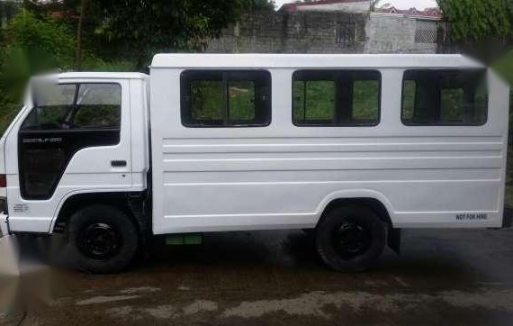Isuzu Elf FB body 12feet single tire 4BE1 eagle in line 2003 model
