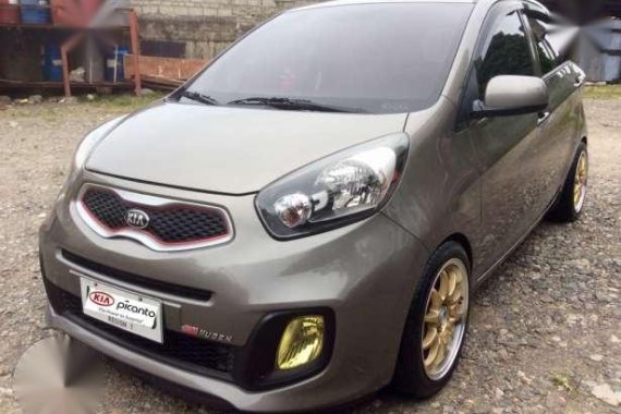 338K Kia Picanto AT Top of the line model