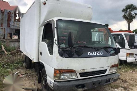 Japan Surplus Isuzu Elf Wide 4hf1 Engine 14ft Refrigerated Van