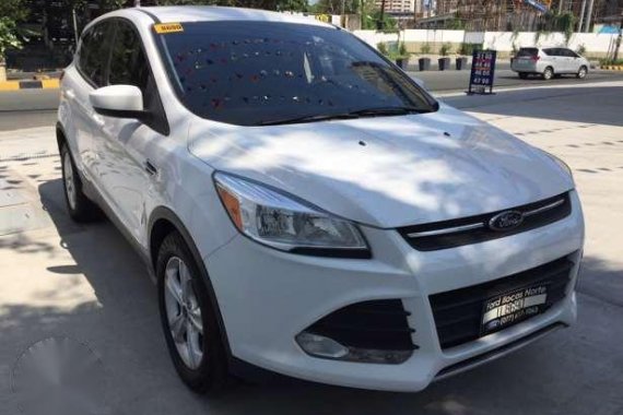 2015 Ford Escape SE 1.6 ecoboost Automatic Transmission- 11tkm only!