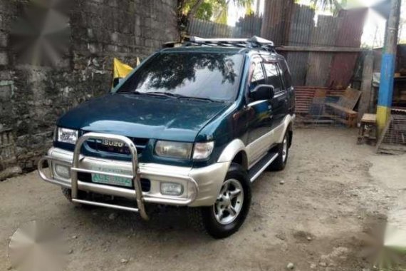 isuzu crosswind xuv 2002