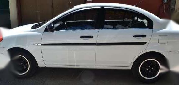 2010 Hyundai Accent Turbo diesel CRDI with Dashboard and backup camera