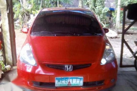 Honda fit red