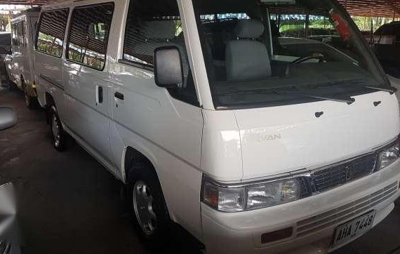 2015 Nissan Urvan VX 18 str