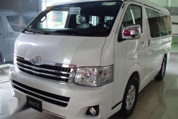 2017 Super Grandia Leather vs Nissan Urvan vs Starex vs GMC Savana