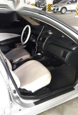 Nissan Sentra GX 2005