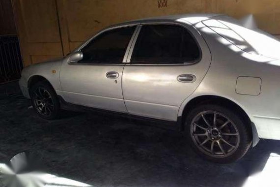 Nissan Bluebird altima