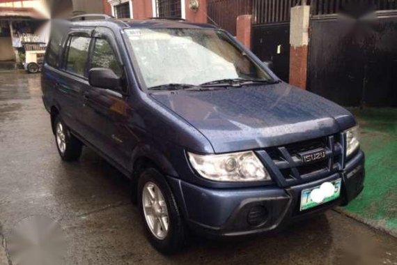 2011 Isuzu Crosswind XT P449K