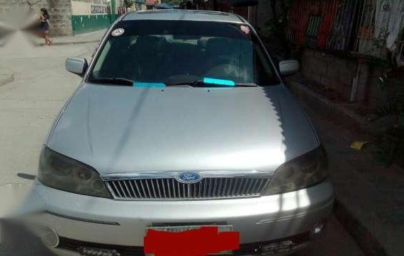 Ford lynx ghia 2002 top of the line