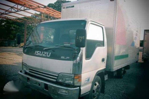 1145 #7 Isuzu Elf Aluminum Closed Van Truck