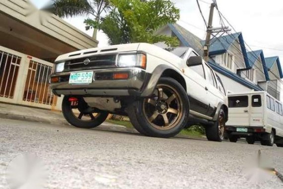 for sale Nissan Terrano Local