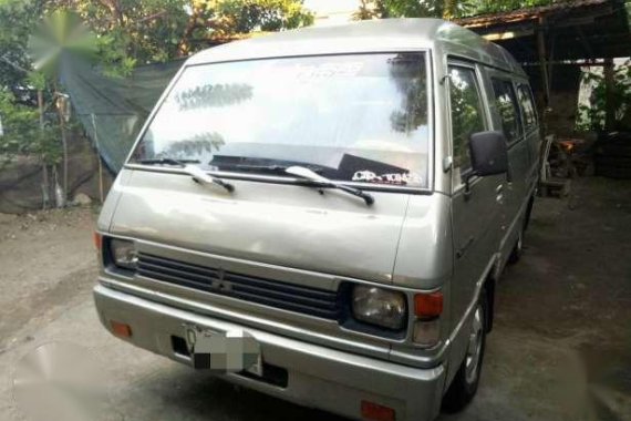 for sale Mitsubishi l300 van 1995