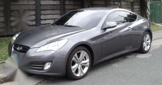 Hyundai Genesis Turbo 2.0 MT 2010