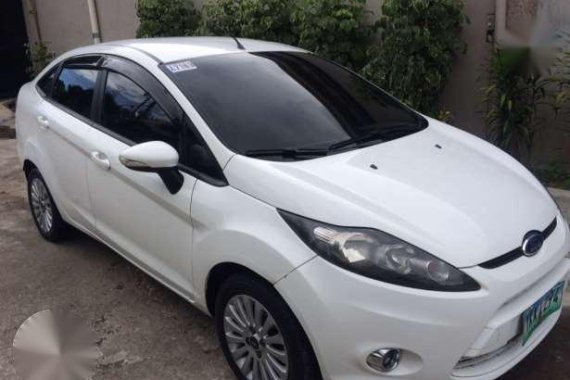 Very rush Sale Ford Fiesta 2012