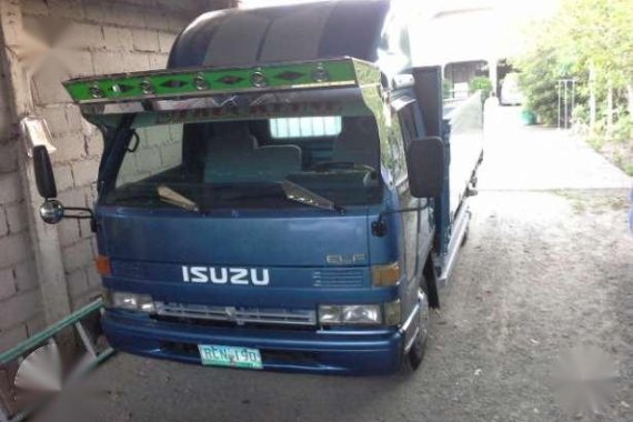 Isuzu elf 4BE1 in line