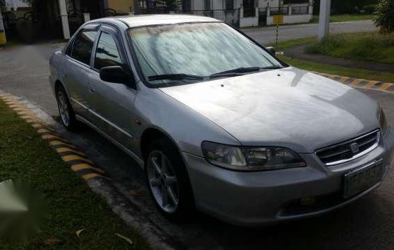 Honda accord 99 manual 1.8