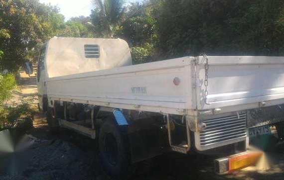 Elf isuzu 4hf1 2014 6stud 14ft