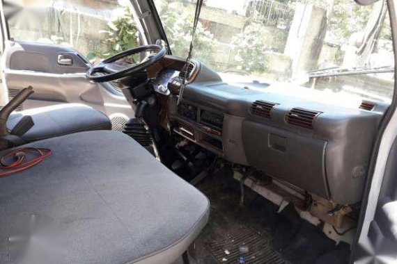 isuzu elf 4jg2 running condition already register 420k negotiable