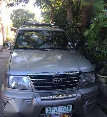 Toyota revo VX200 2004