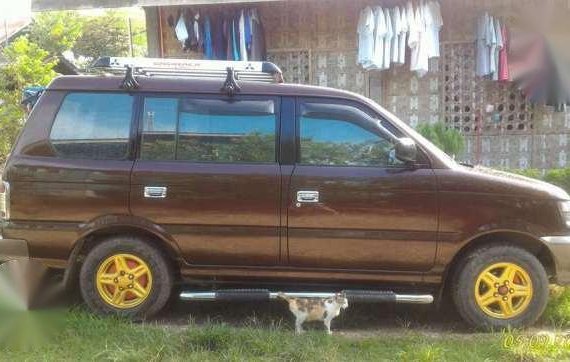 Mitsubishi Adventure